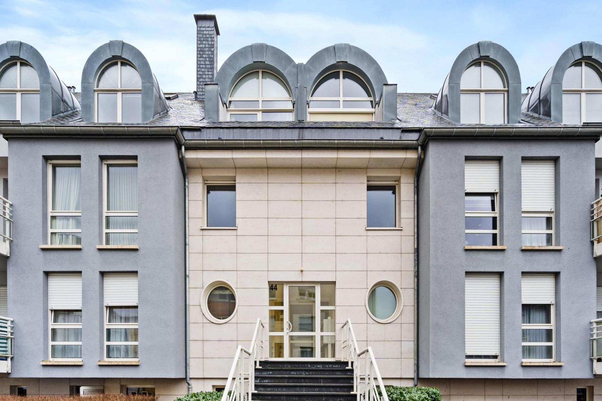 Chic 2Br Stay In Luxembourg With Free Parking Exterior photo